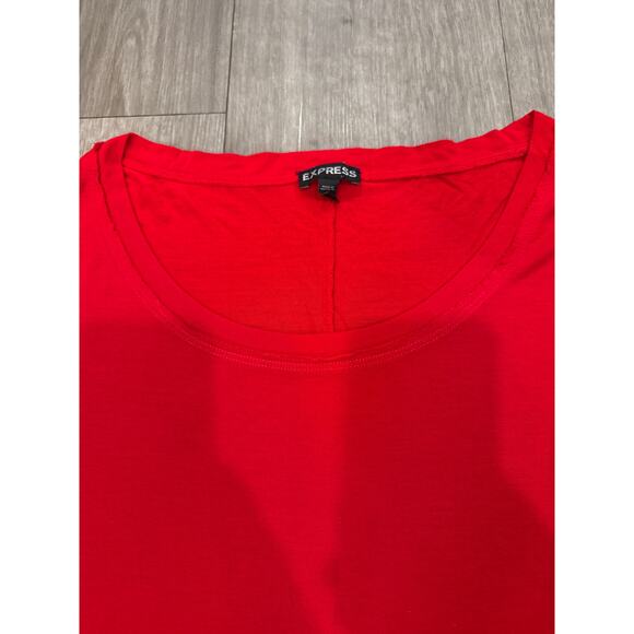 Express Rayon Red Top Size Medium - Picture 2 of 9